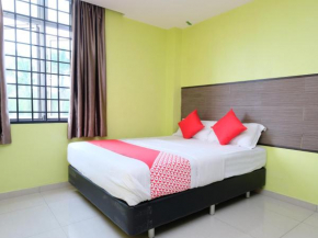 Гостиница Hotel De' Tees, Masai Utama  Пасир-Гуданг